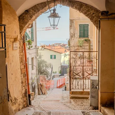 Casa Via Capitolo * Санремо